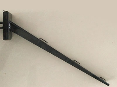 A single arm extension on the ground.
