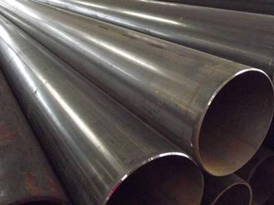 Several seamless steel pipe on the ground.